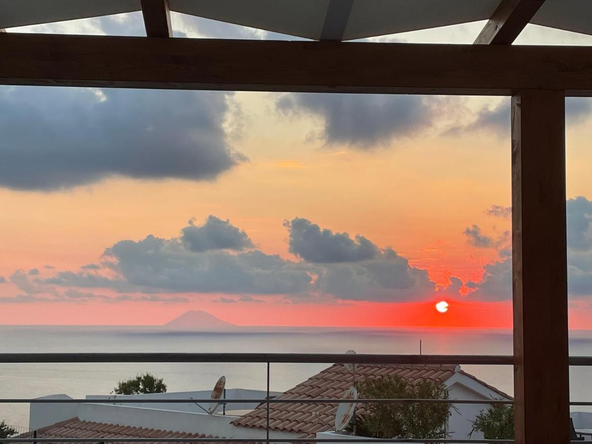 Villa Dei Fiori Zambrone Esterno foto