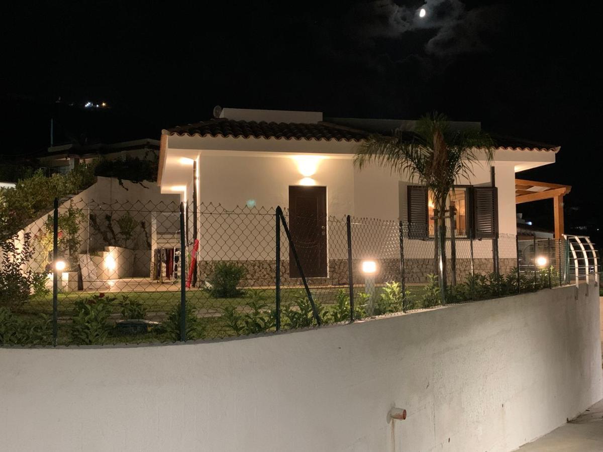 Villa Dei Fiori Zambrone Esterno foto